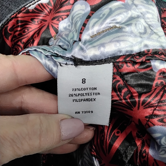 3834 Size 8 One 5 One Floral Patterned Flare Jeans - Picture 7 of 7